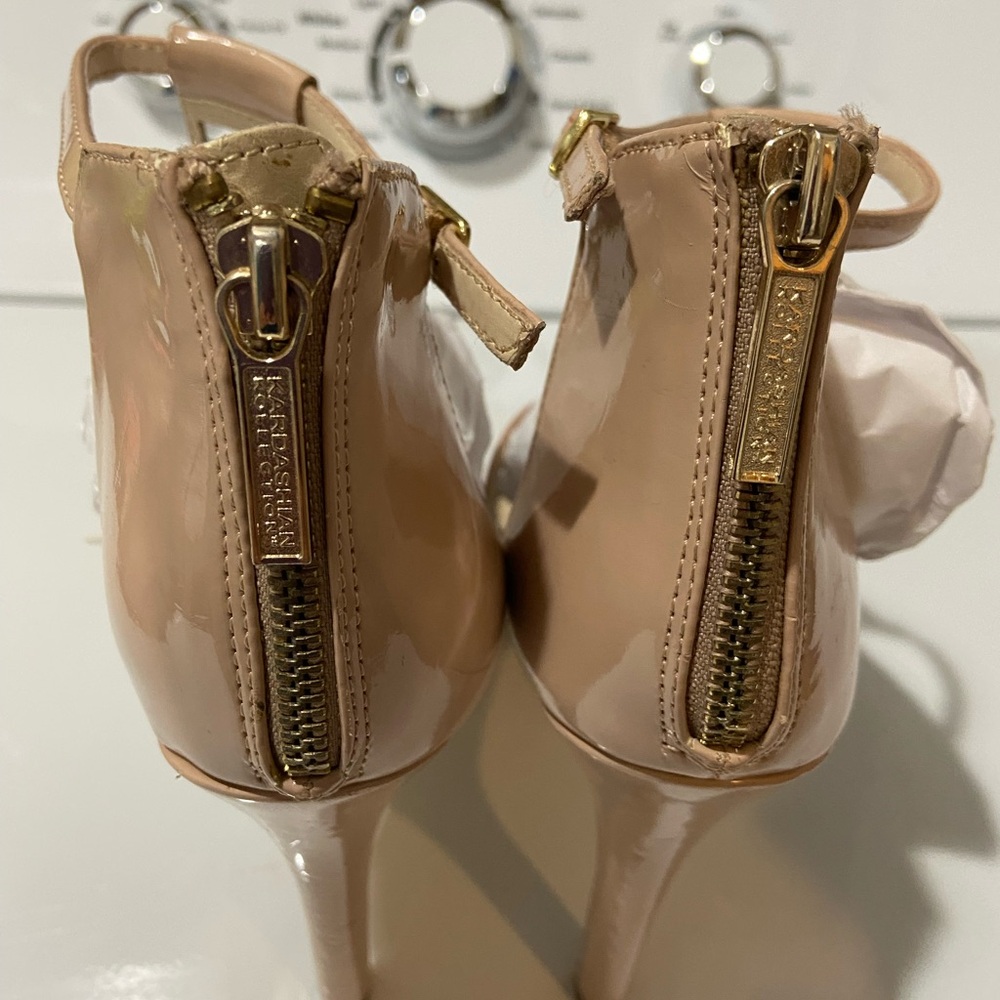 Kardashian Kollection Helen Nude stiletto heels/open toe size 9 & ankleT strap - Picture 10 of 13